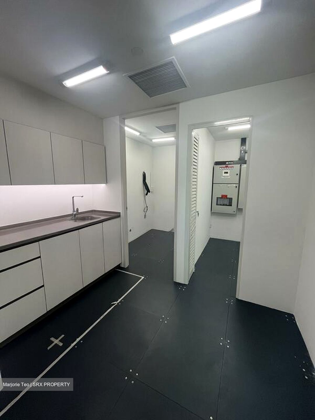 Hub Synergy Point (D2), Office #638719811